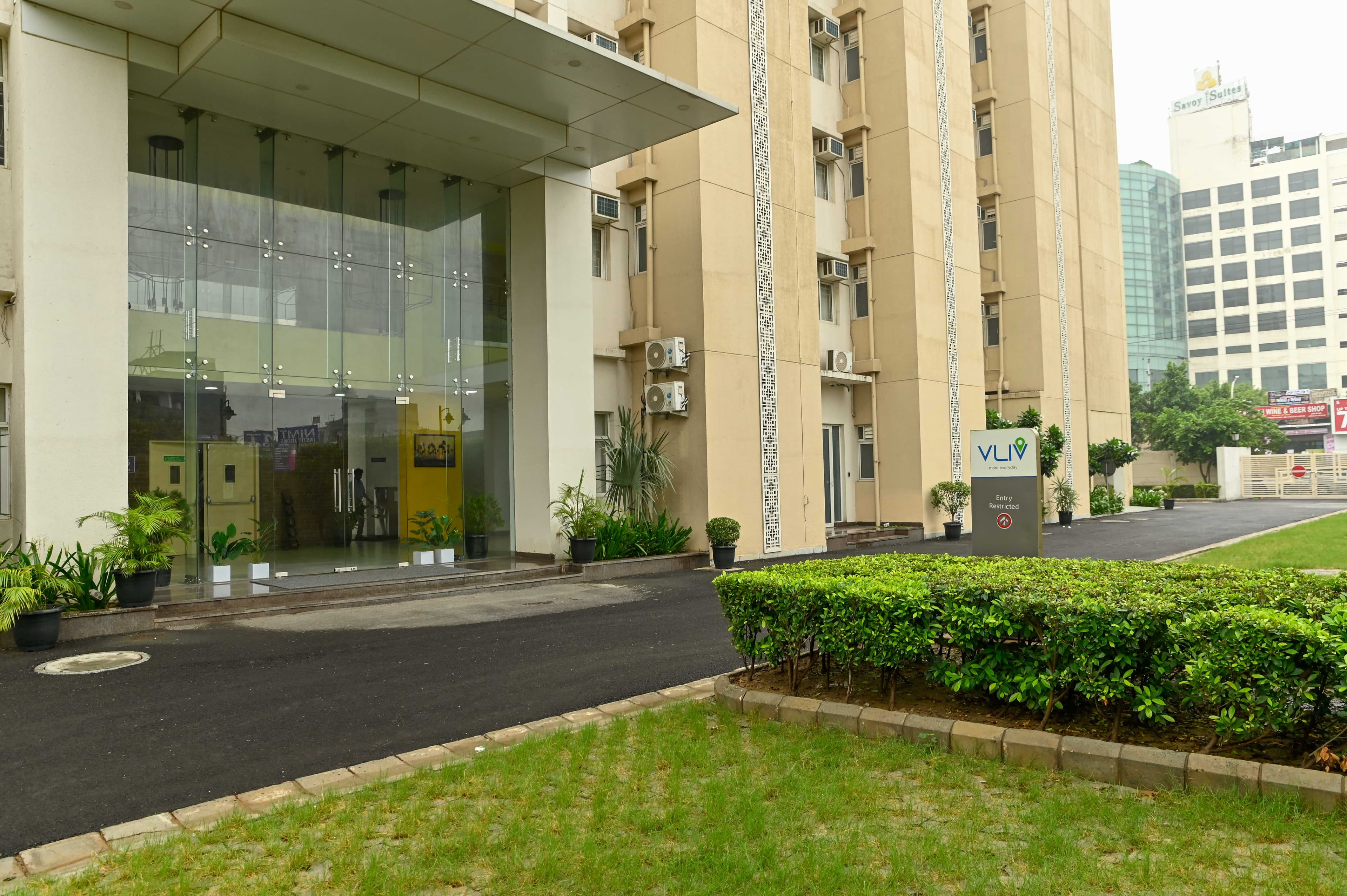 VLIV Noa 01 - Greater Noida